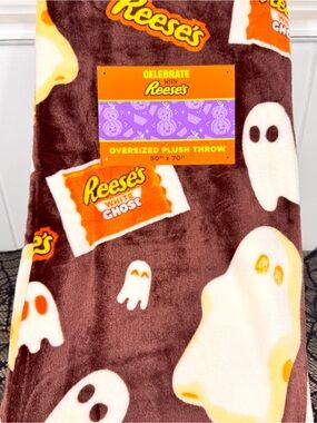 NEW Reese's Chocolate Ghosts Halloween Blanket 50x70
